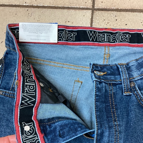 20X Wrangler, size 29/38 slim - Picture 10 of 10